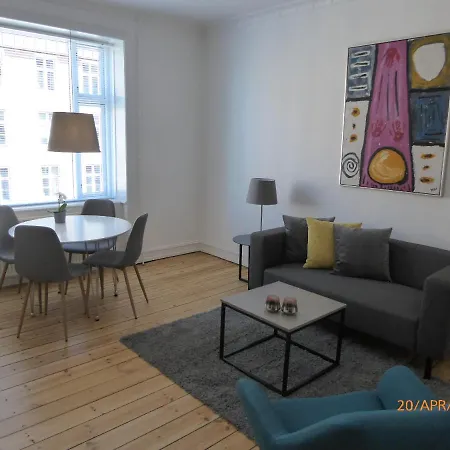 Apartamento Bright Apartment In Elegant Osterbro Copenhague